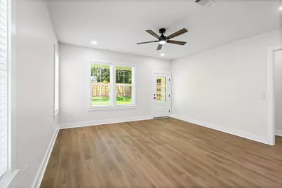 308 A Okaloosa Avenue, Valparaiso, FL 32580 - Photo 14
