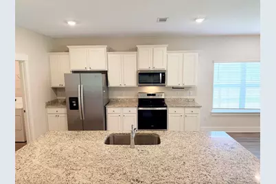 2456 Dakota Way, Crestview, FL 32536 - Photo 2