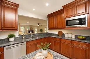 1695 Parkside Cir, Niceville, FL 32578 - Photo 12