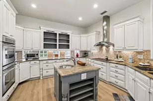 2122 Olde Towne Ave, Miramar Beach, FL 32550 - Photo 10