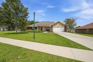 4642 Chanan Dr, Crestview, FL 32539 - Photo 4