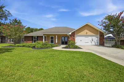4642 Chanan Drive, Crestview, FL 32539 - Photo 1
