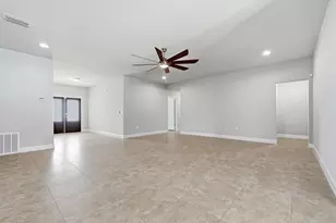 4642 Chanan Dr, Crestview, FL 32539 - Photo 12