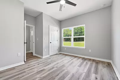 6144 Clover Street, Crestview, FL 32539 - Photo 10