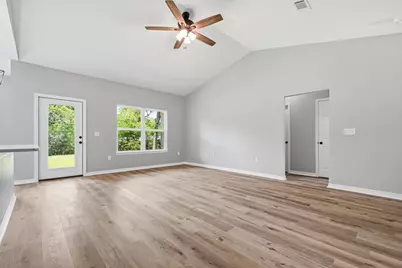 6144 Clover Street, Crestview, FL 32539 - Photo 20