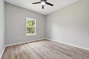6144 Clover St, Crestview, FL 32539 - Photo 16