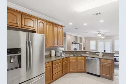 1610 Ibiza Cove, Niceville, FL 32578 - Photo 6