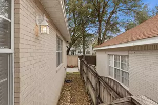 1610 Ibiza Cove, Niceville, FL 32578 - Photo 38