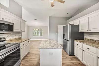 7280 Mossy Oaks Court, Navarre, FL 32566 - Photo 16