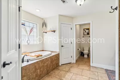 8170 Tavira Street, Navarre, FL 32566 - Photo 22