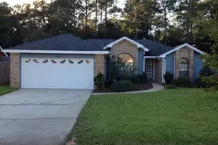 1604 W Campbell Dr, Fort Walton Beach, FL 32547 - Photo 1