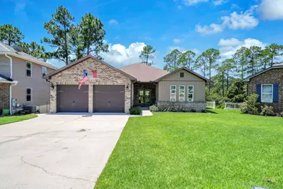 233 Gracie Lane, Niceville, FL 32578 - Photo 2