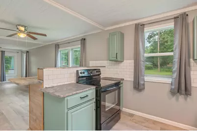 198 E 1st Avenue #B, Crestview, FL 32536 - Photo 10