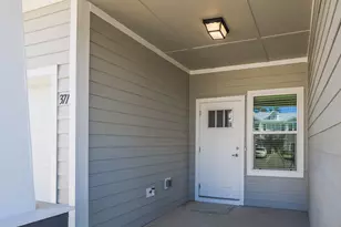 328 Date Palm Ln, Freeport, FL 32439 - Photo 2