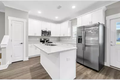 328 Date Palm Lane #Savannah Unit, Freeport, FL 32439 - Photo 2