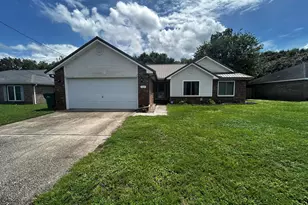 4769 Coronado Cir, Crestview, FL 32539 - Photo 1