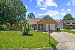 2200 Nancy's Path, Fort Walton Beach, FL 32547 - Photo 2