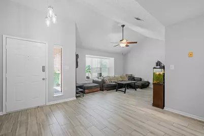 2200 Nancys Path, Fort Walton Beach, FL 32547 - Photo 4