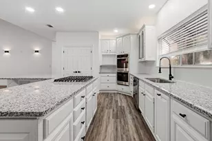 1005 Shalimar Point Dr, Shalimar, FL 32579 - Photo 14