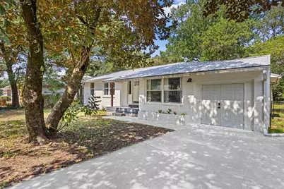 226 NE Bradley Drive, Fort Walton Beach, FL 32547 - Photo 4