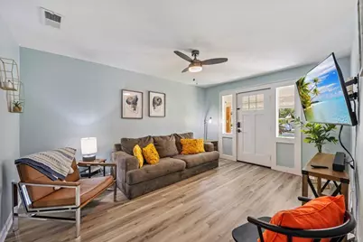 226 NE Bradley Drive, Fort Walton Beach, FL 32547 - Photo 6