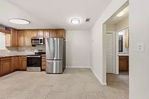 37 E Bradley St, Miramar Beach, FL 32550 - Photo 14
