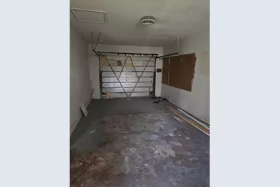 2942 NE 2nd Avenue, Crestview, FL 32539 - Photo 6