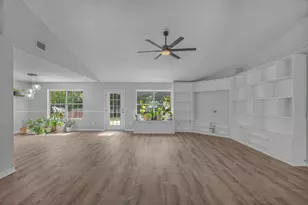 1836 Seahawk Ln, Navarre, FL 32566 - Photo 16