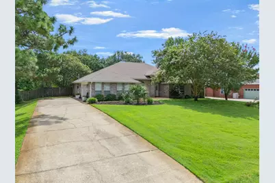 1836 Seahawk Lane, Navarre, FL 32566 - Photo 2