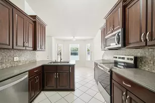 2016 Candlewood Dr, Navarre, FL 32566 - Photo 20