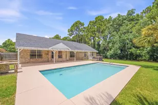 2016 Candlewood Dr, Navarre, FL 32566 - Photo 16