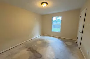 1246 Ego Dr, Crestview, FL 32536 - Photo 14