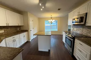 1246 Ego Dr, Crestview, FL 32536 - Photo 6