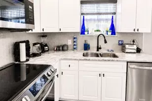 310 Hilburn Pl, Pensacola, FL 32504 - Photo 12