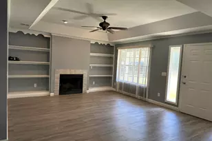 114 Wright Cir, Niceville, FL 32578 - Photo 2