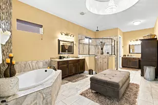 2008 Fontainebleau Ct, Navarre, FL 32566 - Photo 18