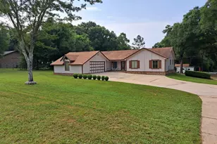 114 Thurston Pl, Crestview, FL 32536 - Photo 2