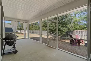 371 Lightning Bug Ln, Freeport, FL 32439 - Photo 24