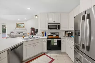 2199 Opal Court, Fort Walton Beach, FL 32547 - Photo 12