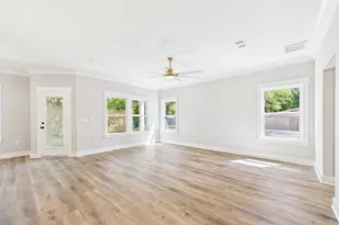 318 Boxer Ave, Niceville, FL 32578 - Photo 12