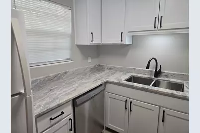 17 7th Street #2, Shalimar, FL 32579 - Photo 6
