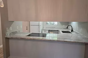 17 7th St, Shalimar, FL 32579 - Photo 8