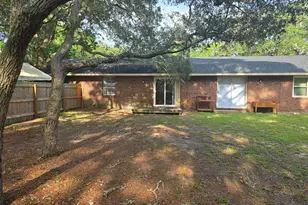 17 7th St, Shalimar, FL 32579 - Photo 54