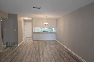 17 7th St, Shalimar, FL 32579 - Photo 14