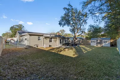 218 NW Katherine Place, Fort Walton Beach, FL 32548 - Photo 32