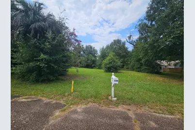 151 Rose Circle, Defuniak Springs, FL 32433 - Photo 8