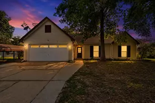 104 Hollow Cove, Crestview, FL 32539 - Photo 1