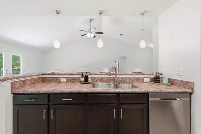 3058 Zach Avenue, Crestview, FL 32536 - Photo 12