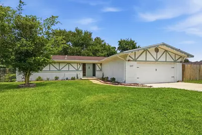 337 Echo Circle, Fort Walton Beach, FL 32548 - Photo 2