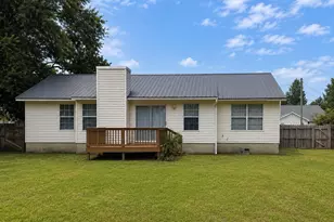 218 Westview Dr, Crestview, FL 32536 - Photo 2
